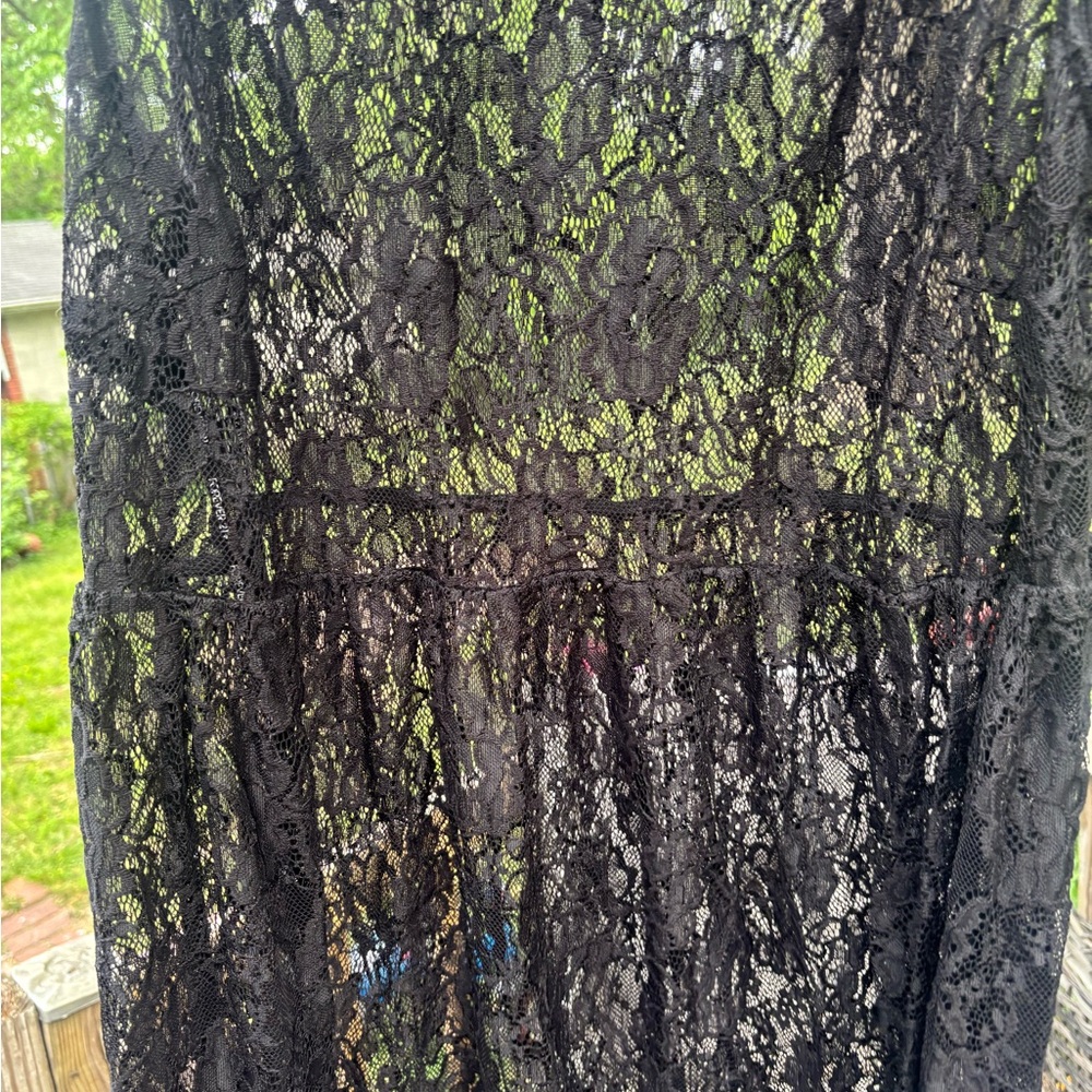 Forever 21 Black Lace Maxi Dress